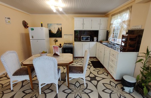 Babonneau Apartment | Florenvilla758.nA peaceful, serene retreat from the hustle and bustle of living