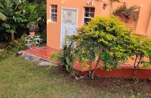 Babonneau Apartment | Florenvilla758.nA peaceful, serene retreat from the hustle and bustle of living
