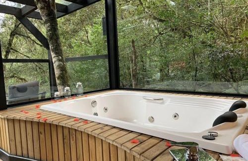 Urubici House | Floresta Secreta- Pousada Cachoeira da Neve