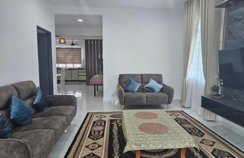 Bandar Penawar House | Floria Desaru Homestay