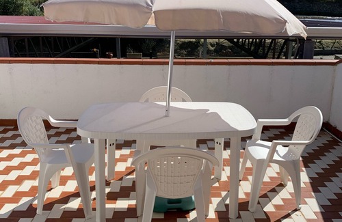 Perdifumo House | Floriana apartment 15 minutes from the sea