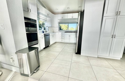 Sugarloaf Key House | Florida Keys Beach Getaway