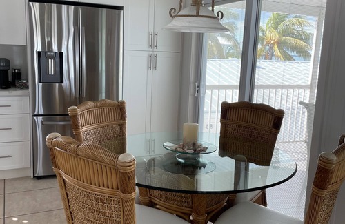 Layton House | Florida Keys Waterfront home with beautiful sunset views.