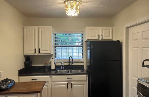 Wellington Apartment | Florida-Themed studio Apartment in Wellington