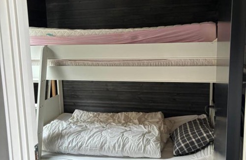 Strand Municipality House | Flott hytte på Bersagel nær sjø
