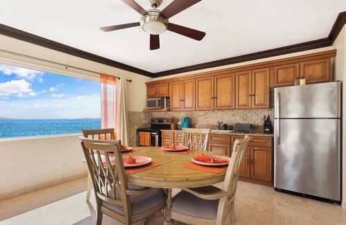 St. Peters Villa | Flounder at Anguillitta