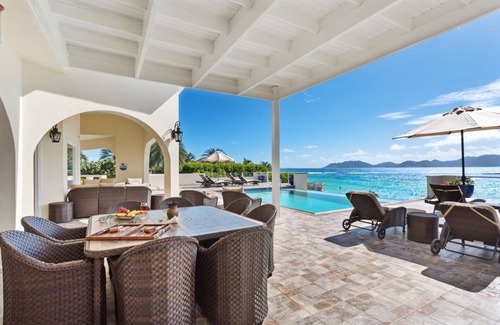 St. Peters Villa | Flounder at Anguillitta