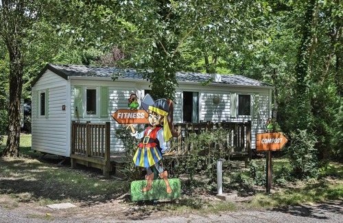 Les Achards House | Flower Camping Le Pavillon * - HomeFlower Premium 35m2 - 3 bedrooms + Semi-covered terrace + TV + LV 6 persons