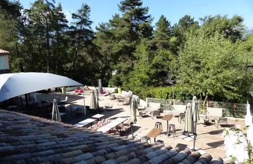 Die House | Flower Camping la Pinède * - Mobile home Comfort Cocoon 28m2 - 2 bedrooms + covered terrace - 4 people
