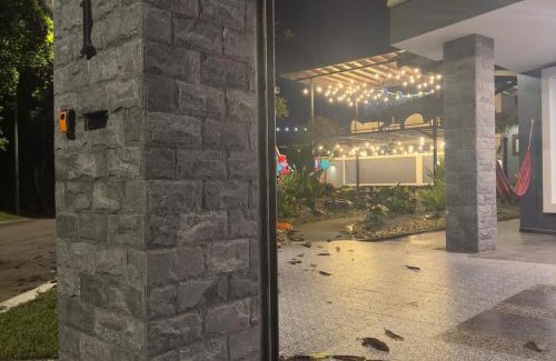 Taman Mount Austin Villa | Flower Villa Taman Mount Austin For 16 pax