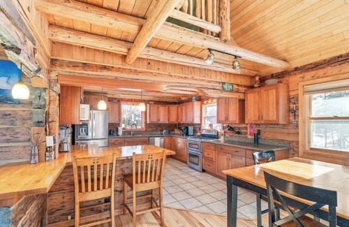 Two Harbors House | Flowing Waters Log Home - Historic Charm, Modern Comfort