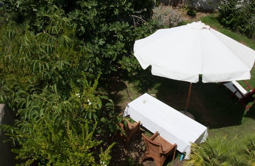 Fluminimaggiore House | Fluminimaggiore: House with garden