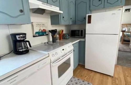 Fort Smith Cottage | Fly Fisher Abode! 3bd/2bath - great location.