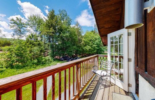 Waitsfield Apartment | Fly In Condos Unit E