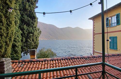 Oria Apartment | Fogazzaro Lake View Apartment
