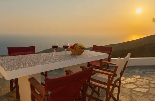 Ano Meria Apartment | Folegandros Galano Hideaway - Moniasma SeaViews