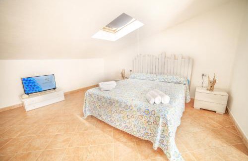 Portoscuso House | Follow The Sun-Camera con terrazza fronte mare
