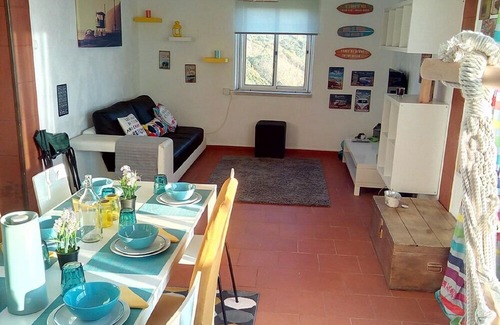 Costa de Caparica Hostel | Fonte da Telha Beach Hostel - Bed 4