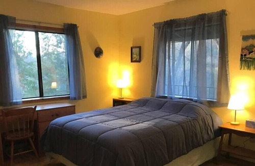 Midpines House | Foothill Acres - Family Cabin near Yosemite