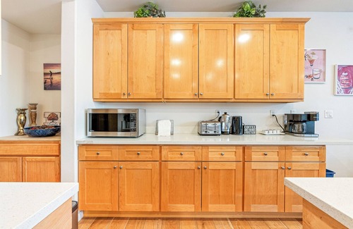 Salinas House | Foothill Oasis – Relax & Play Near Monterey!