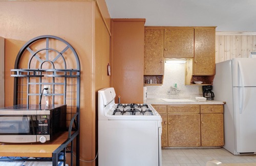 South Fork Cabin | Foothills Lodge 6 - South Fork
