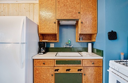 South Fork Cabin | Foothills Lodge 7 - South Fork