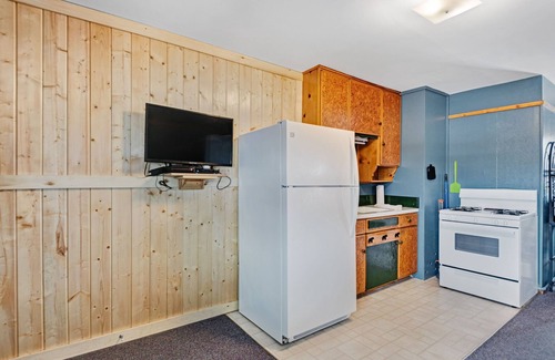 South Fork Cabin | Foothills Lodge 7 - South Fork