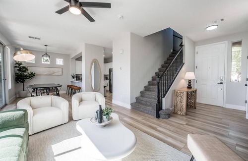 Rhodes Ranch House | Foothills Oasis