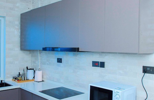 Upanga East Apartment | For leisure or extended stay for families etc, 100m from Fire KFC & Lumumba str