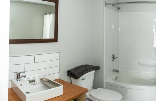 Edmundston Apartment | For leisure or for work