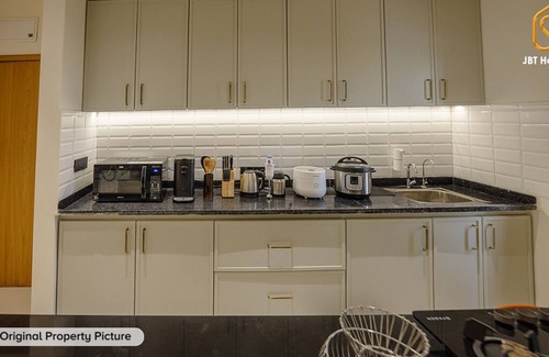 Vadodara Apartment | For NRI by NRI - A3 1001, 3BHK Premium Luxury House with Private Terrace