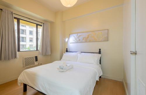 Luzon Apartment | Forbeswood Heights in ForbesTown BGC
