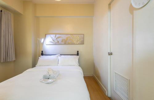 Luzon Apartment | Forbeswood Heights in ForbesTown BGC