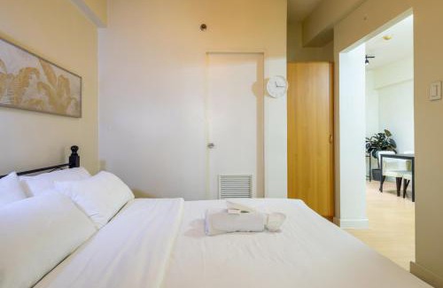 Luzon Apartment | Forbeswood Heights in ForbesTown BGC