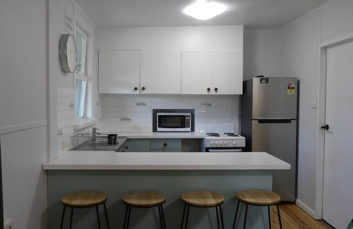 Binjura House | Forest Cottage – Relaxing bush stay. Pet friendly