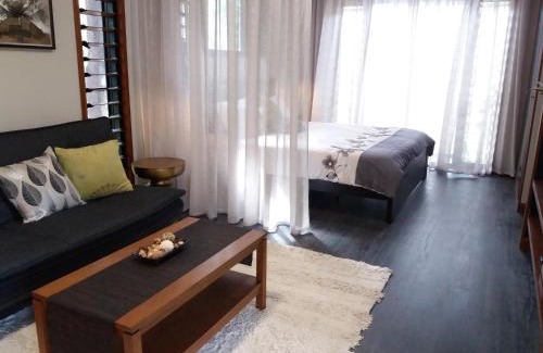 Captain Creek House | Forest Lodge: Little Villa
