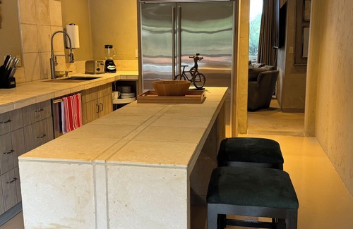 Del Monte Forest House | Forest Opulence: Center of PB Resorts: Four Seasons Bedding