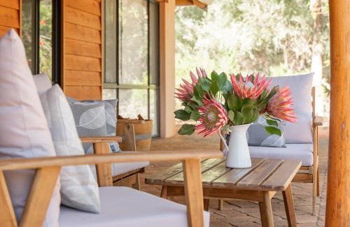 Yelverton House | Forest Rise Chalets and Lodge