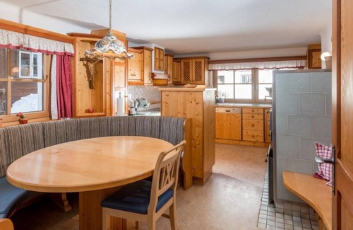 Gossenberg Apartment | "Forest view" - double room with shower, toilet - Klausnerhof