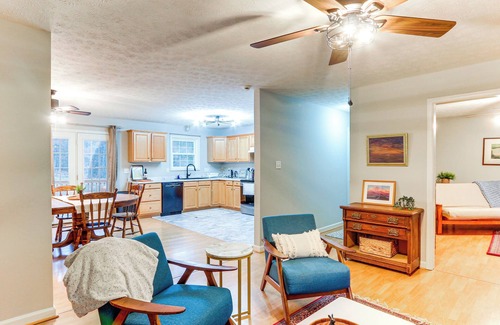 Fort Valley House | Forest Views, Deck & Fireplace: Fort Valley Escape