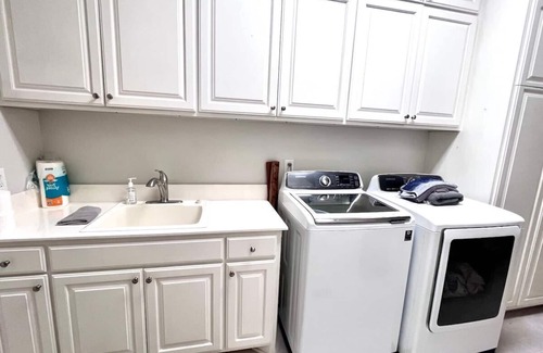 Franklin Apartment | Fork Inn Castle's Master executive suite