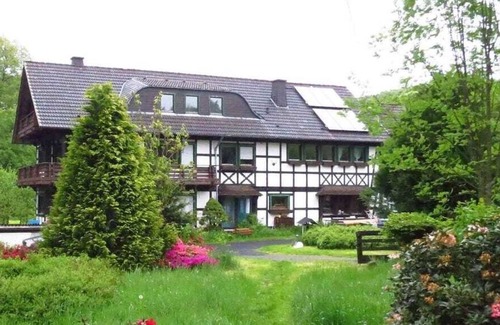 Windeck House | former Mill - holiday home in a secluded location. Family-friendly, idyllic, close to nature.
