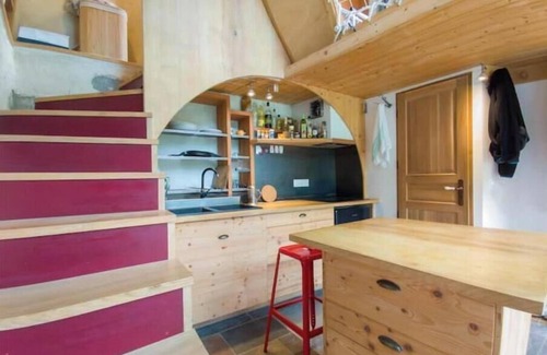 Die House | Former vineyard cottage, renovated into a loft
