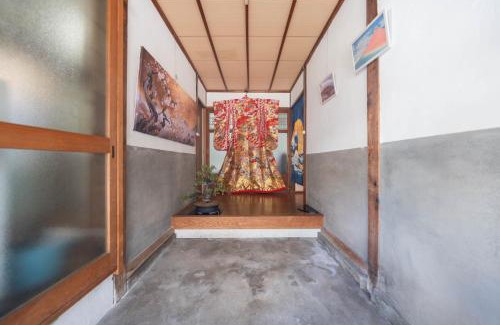 Chidoricho Villa | Former Yoshidaya Hikonana Residence, a Registered Tangible Cultural Property 倉敷の宿 国登録有形文化財 旧吉田彦七邸 一棟貸切 1日1組限定 特別な体験 日本の伝統建築で過ごす非日常を