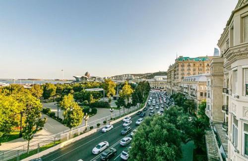 Baku Old Town Apartment | Formula1 view apartment with Balcony