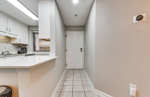 Fort Mill Condo | Fort Mill Condo w/Balcony: 3 Mi to Carowinds