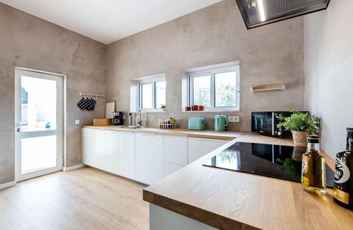 Vila do Bispo Villa | Fortaleza sea view Villa Miramar - two-bed apartment with private pool