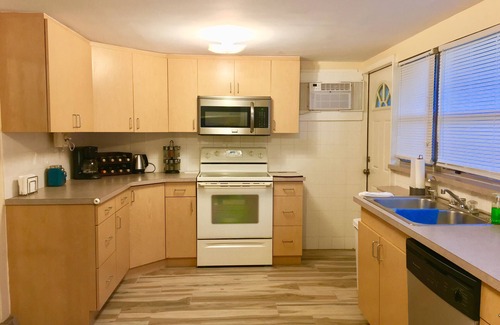 Survey Creek House | Fortlaudardale 3 miles to the Beach/Casino/WiltonManors .