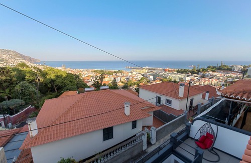 Sao Pedro House | Fortress Home I - In the historical center of Funchal