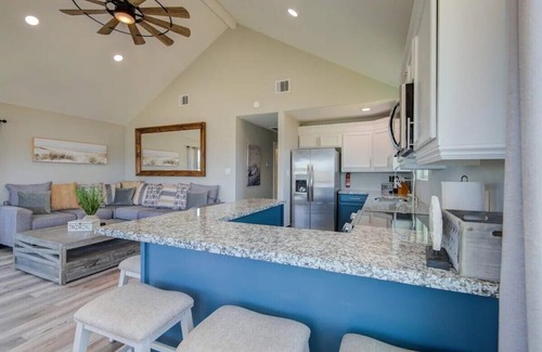 Highlands House | Fortress Waterfront home w/Boat Ramp Access